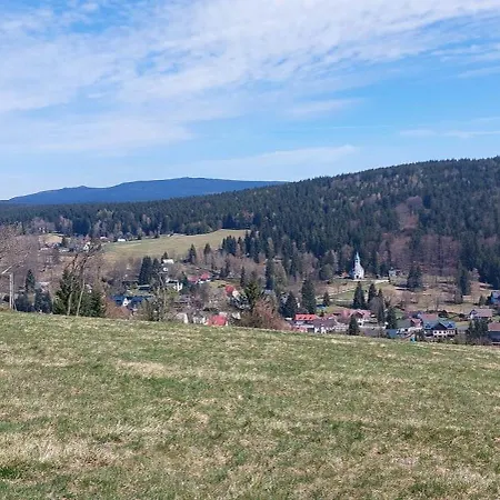 Mezonetovy V Chalupe Bedriska Lägenhet Bedřichov